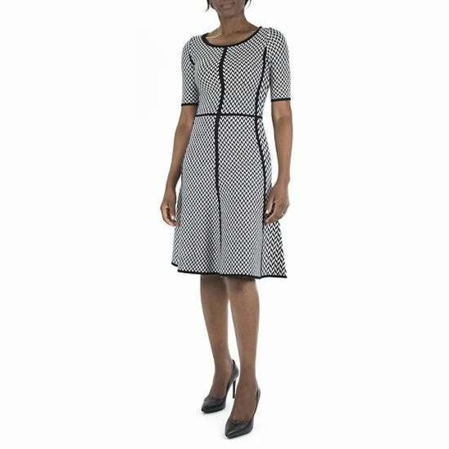 Womens * | Women'S Nina Leonard Chevron Sweater Dress