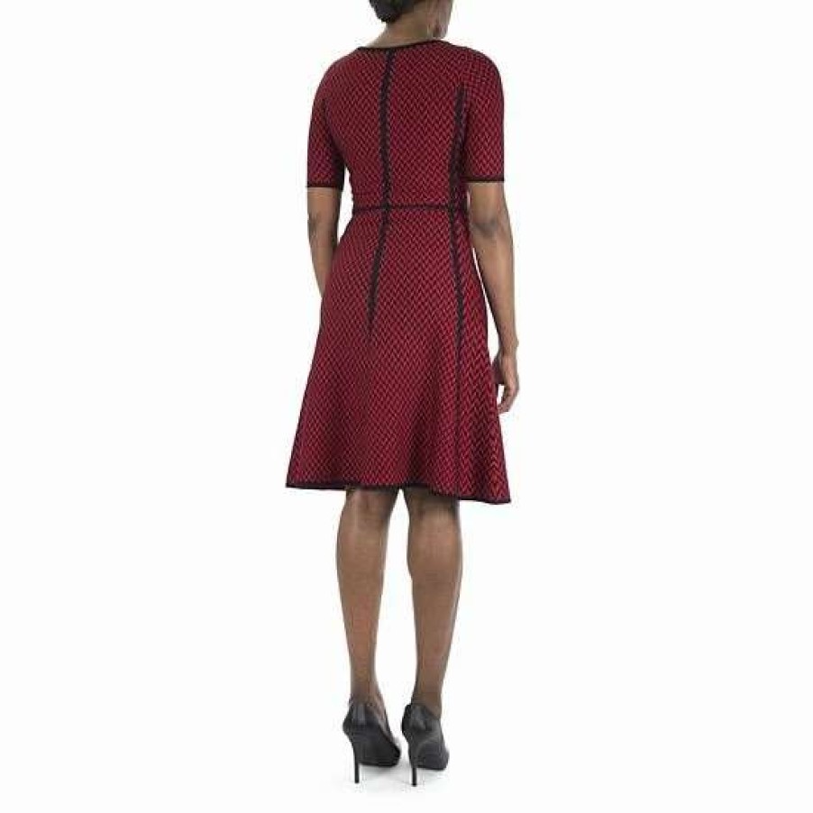 Womens * | Women'S Nina Leonard Chevron Sweater Dress